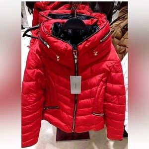 ZARA RED HOODED DOWN PUFFER JACKET WITH A FAUX FUR TRIM COAT REF. 8073/225